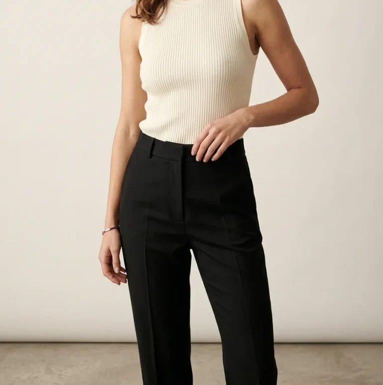 Prenda Top Ribbed Dama en tejido acanalado de alta costura